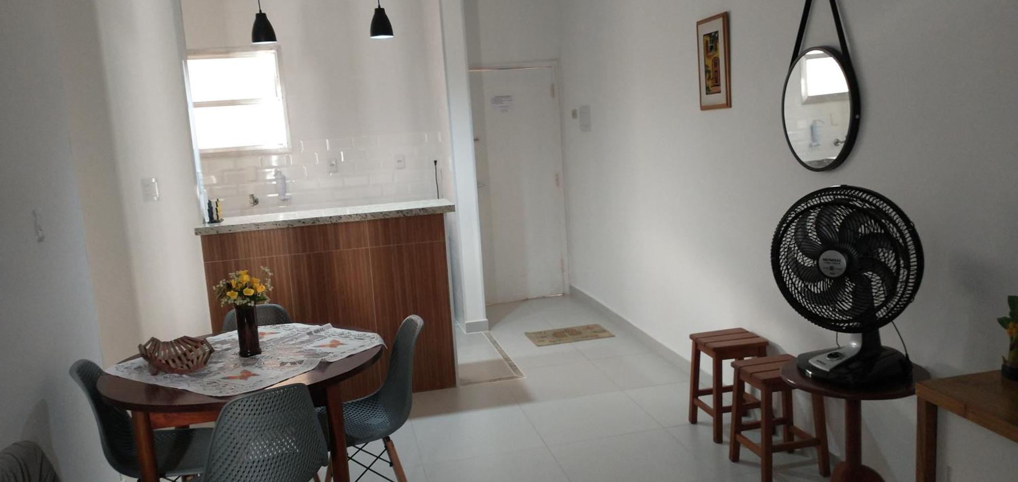 Apto 1 Dorm. - Pitangueiras - Perto Da Praia Apartamento *